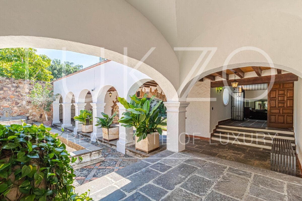 House for Sale in Cuernavaca, Downtown