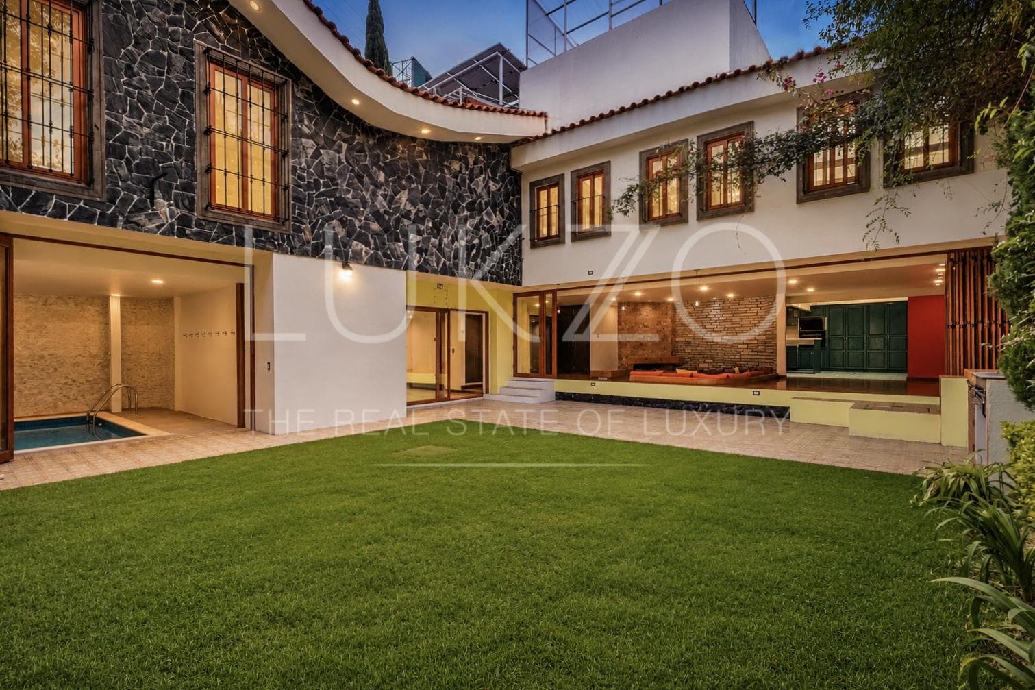 House for Rent on a Private Street in Lomas Altas