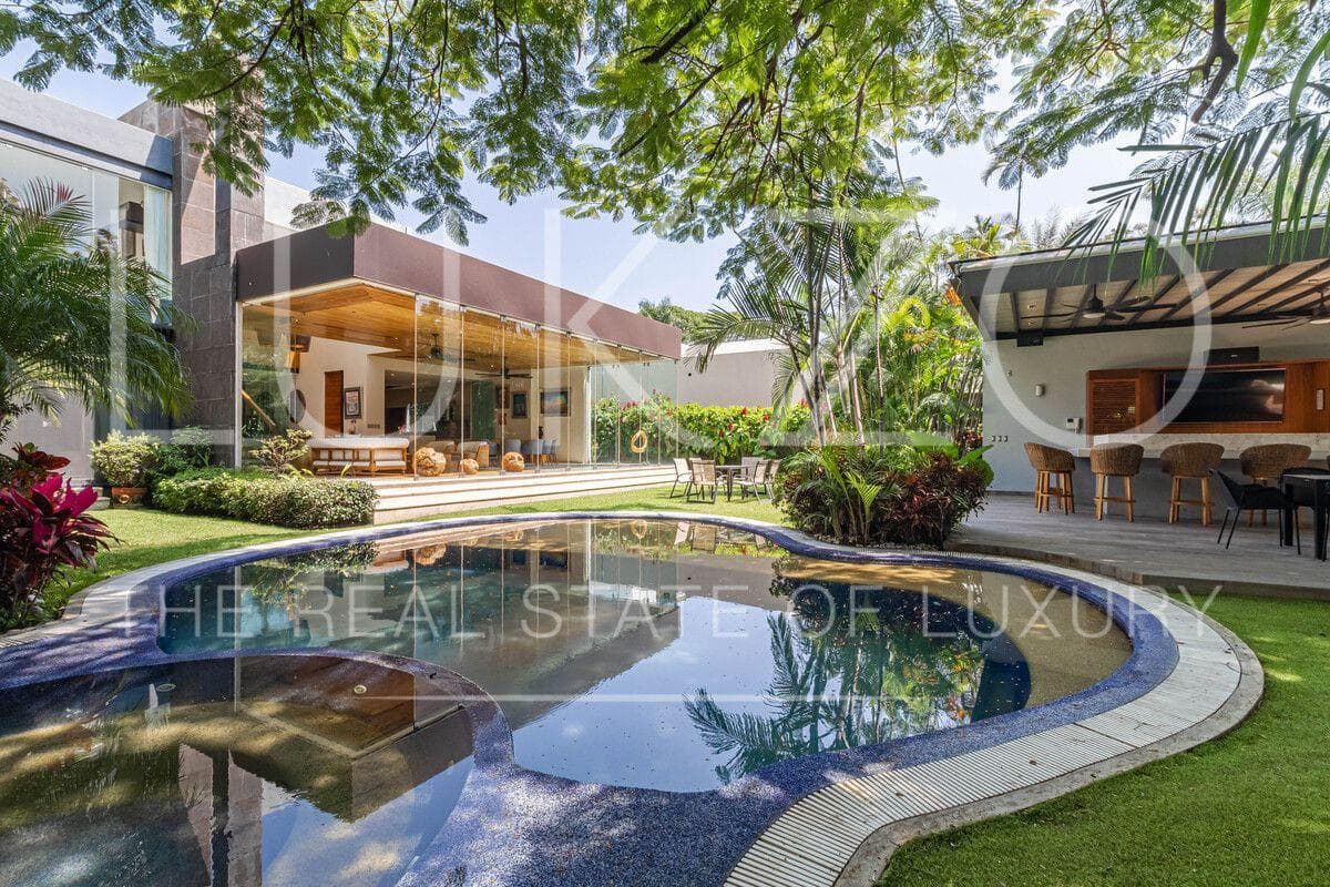 House for Sale in Tabachines