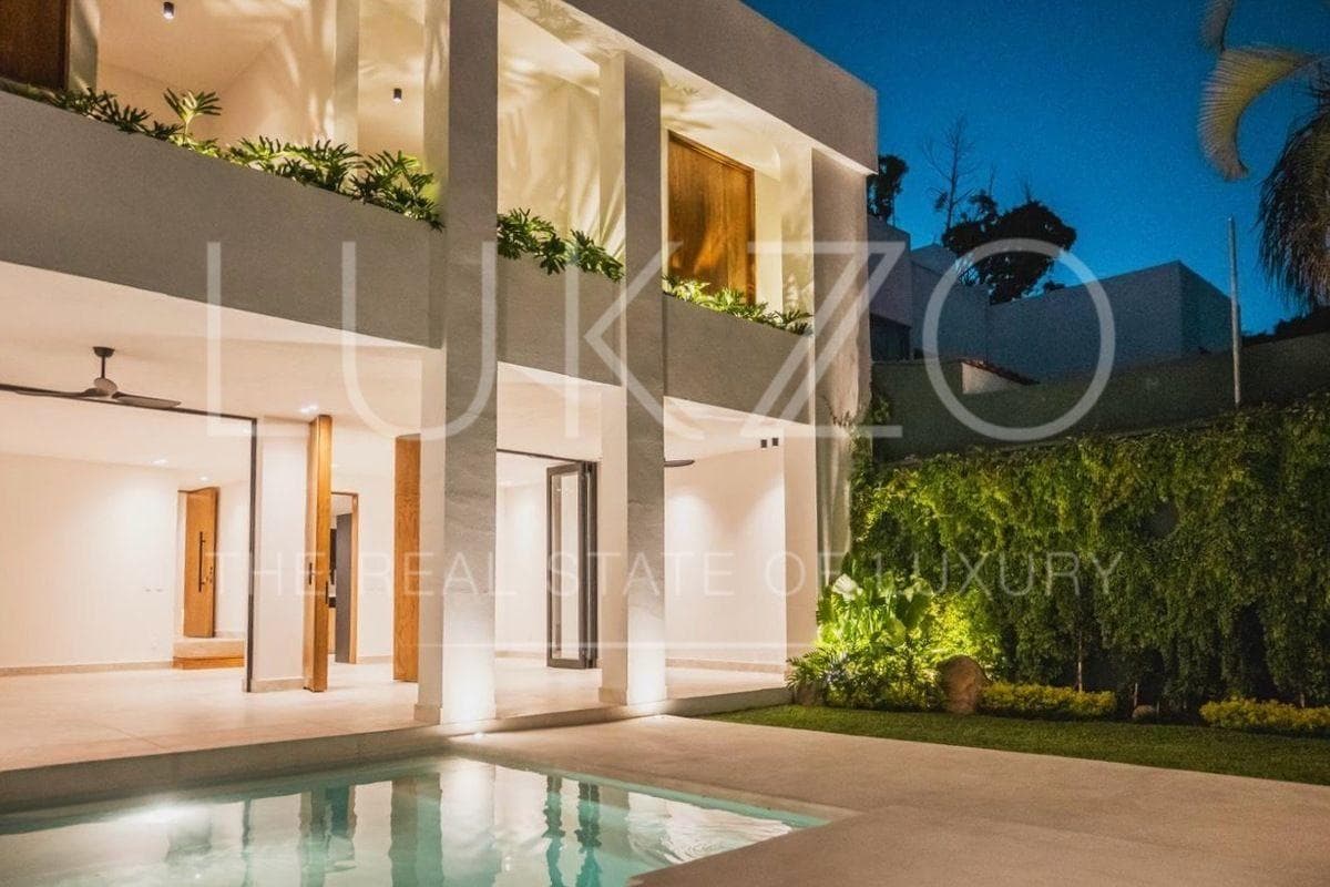 House for Sale in Cuernavaca