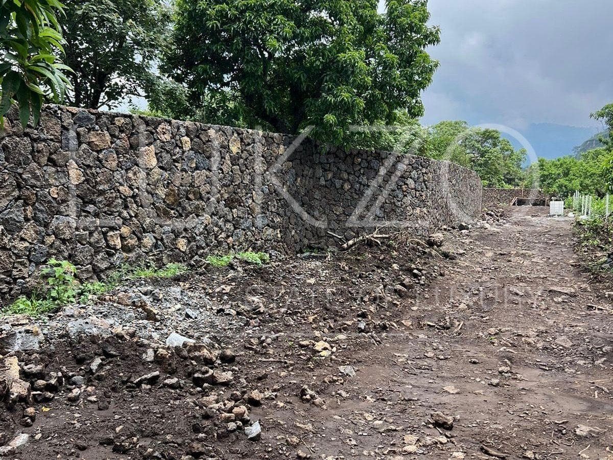 Land for Sale in Tepoztlan