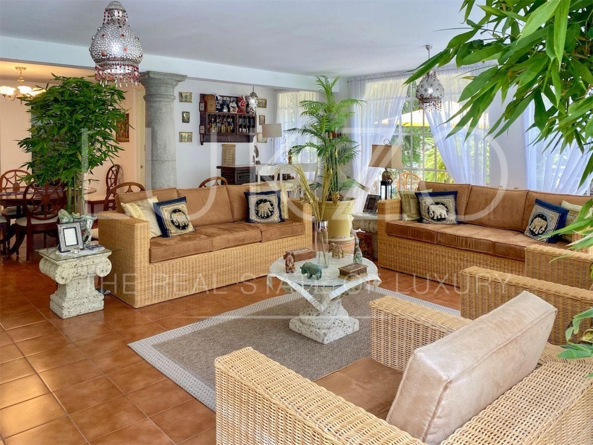 House for Sale in Rancho Cortés, Cuernavaca
