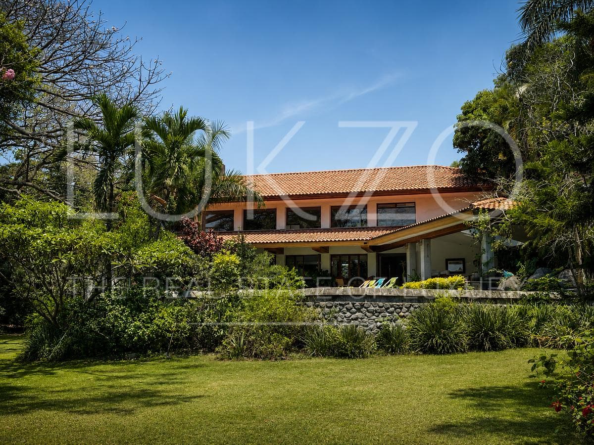 House for Sale in El Vergel