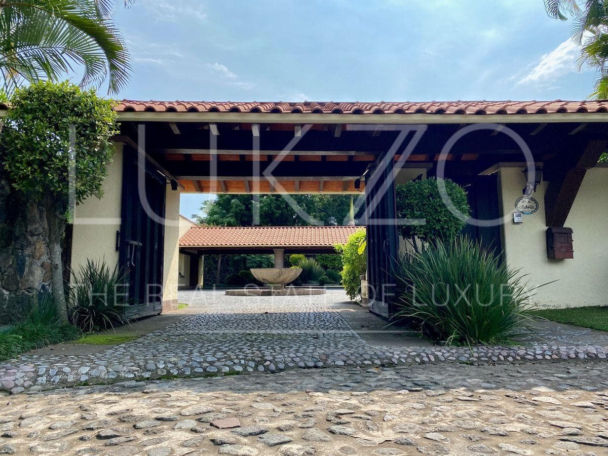 House for Sale in Los Apantles, Jiutepec
