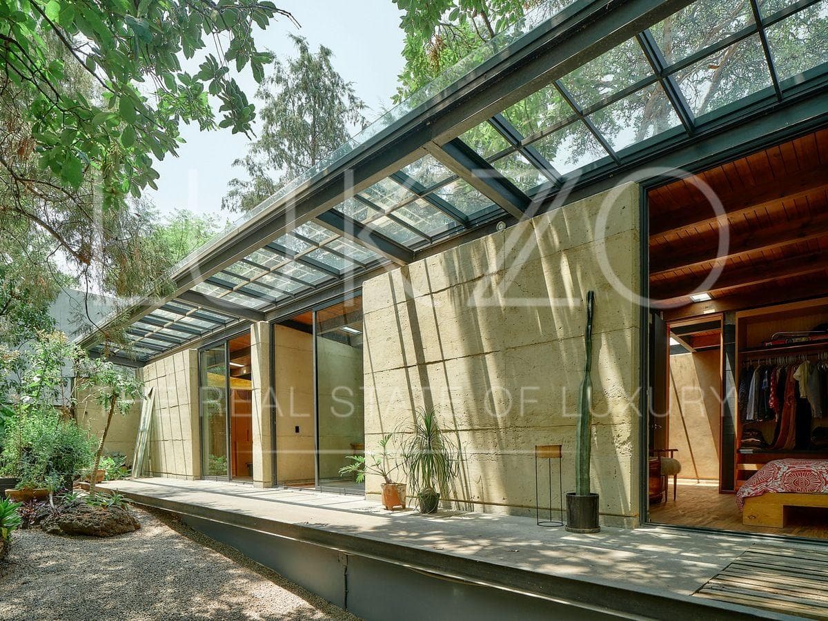 House for Sale in Los Ocotes, Tepoztlán