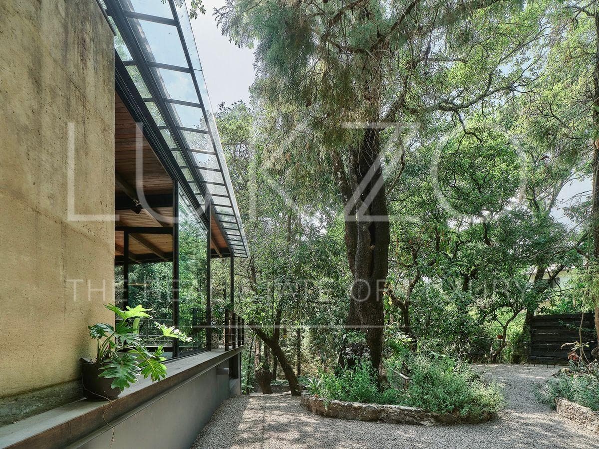 House for Sale in Los Ocotes, Tepoztlán