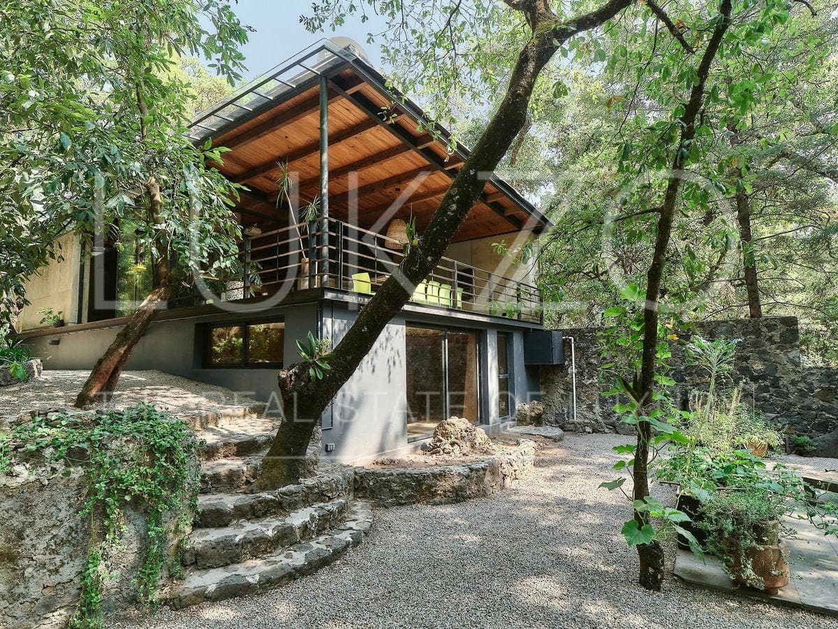House for Sale in Los Ocotes, Tepoztlán
