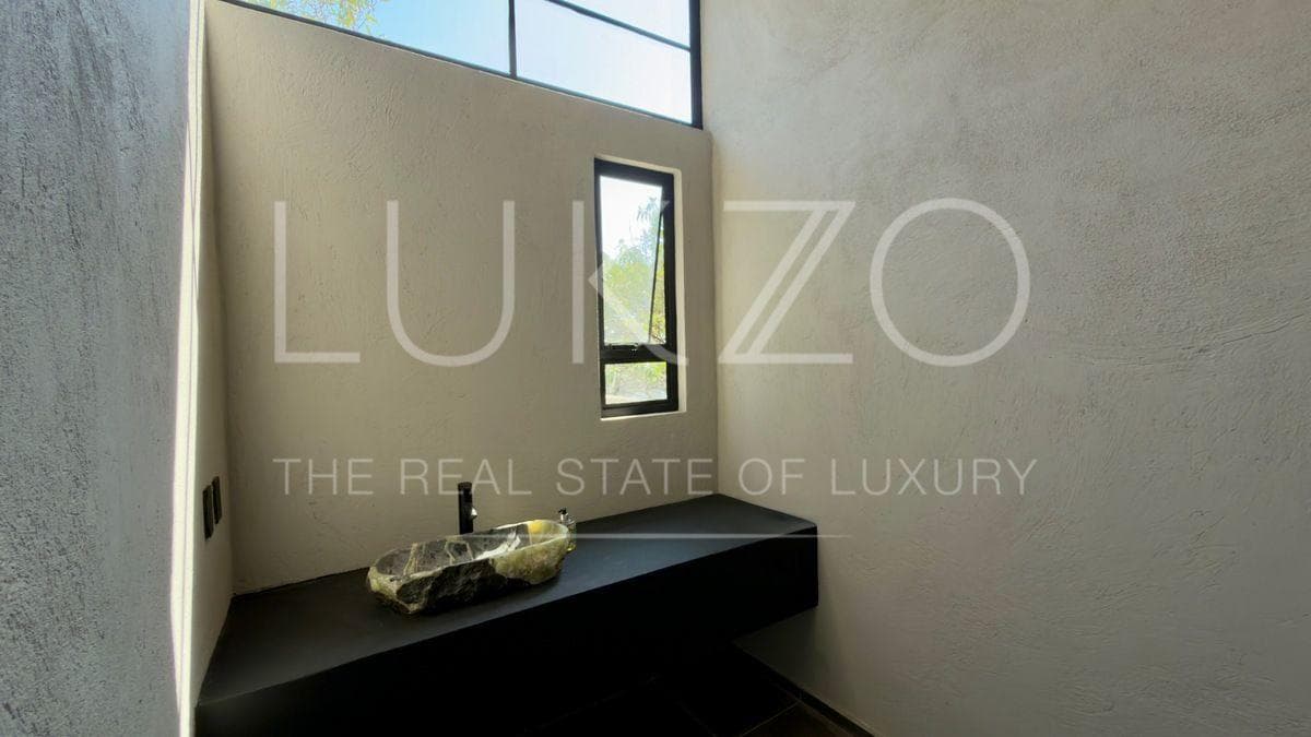 House for Sale in Tepoztlan