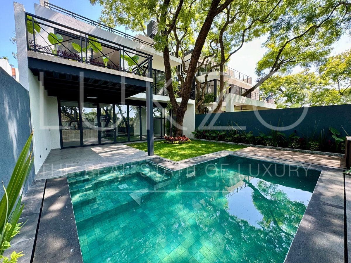 House for Sale in Rancho Cortés, Cuernavaca