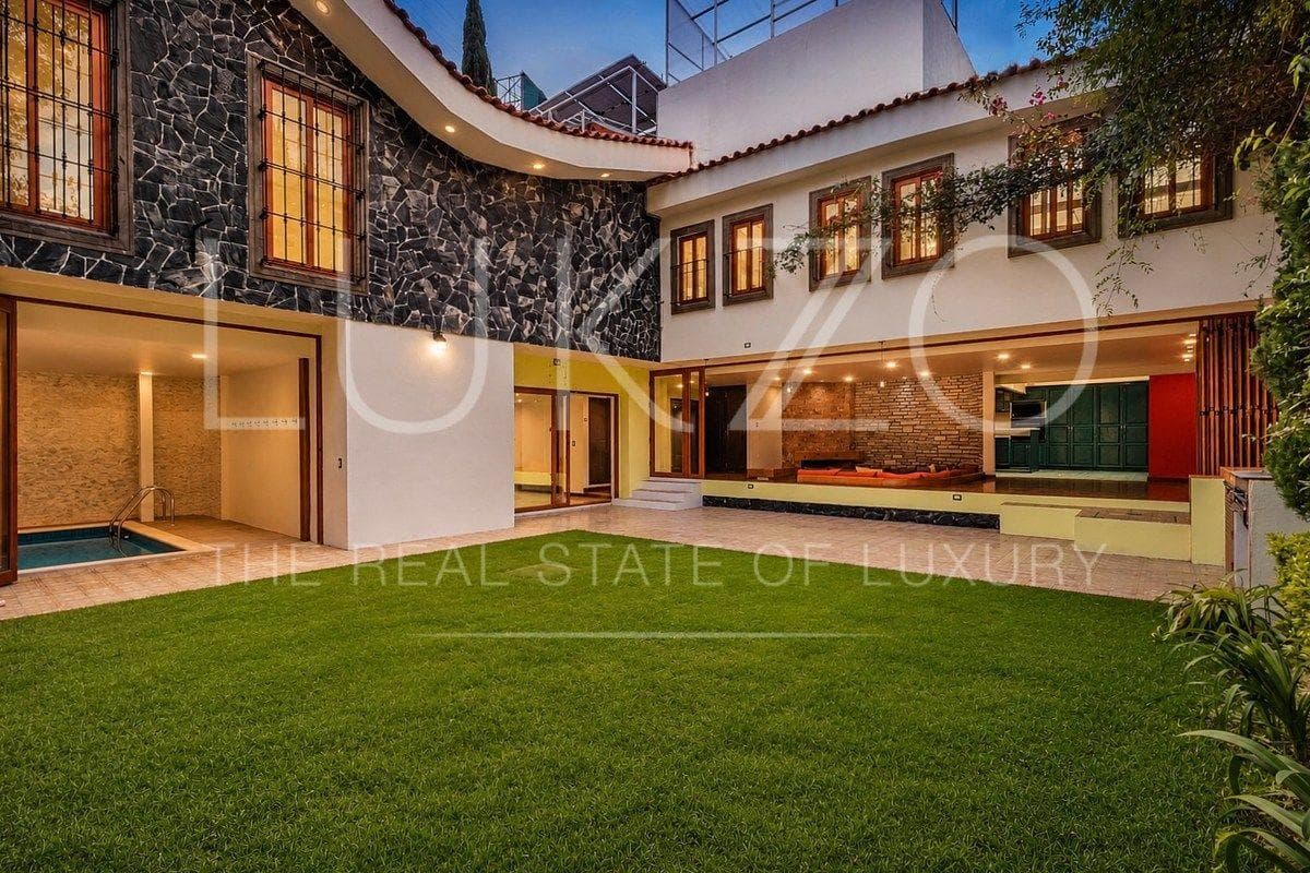 House for Sale on a Private Street in Lomas Altas