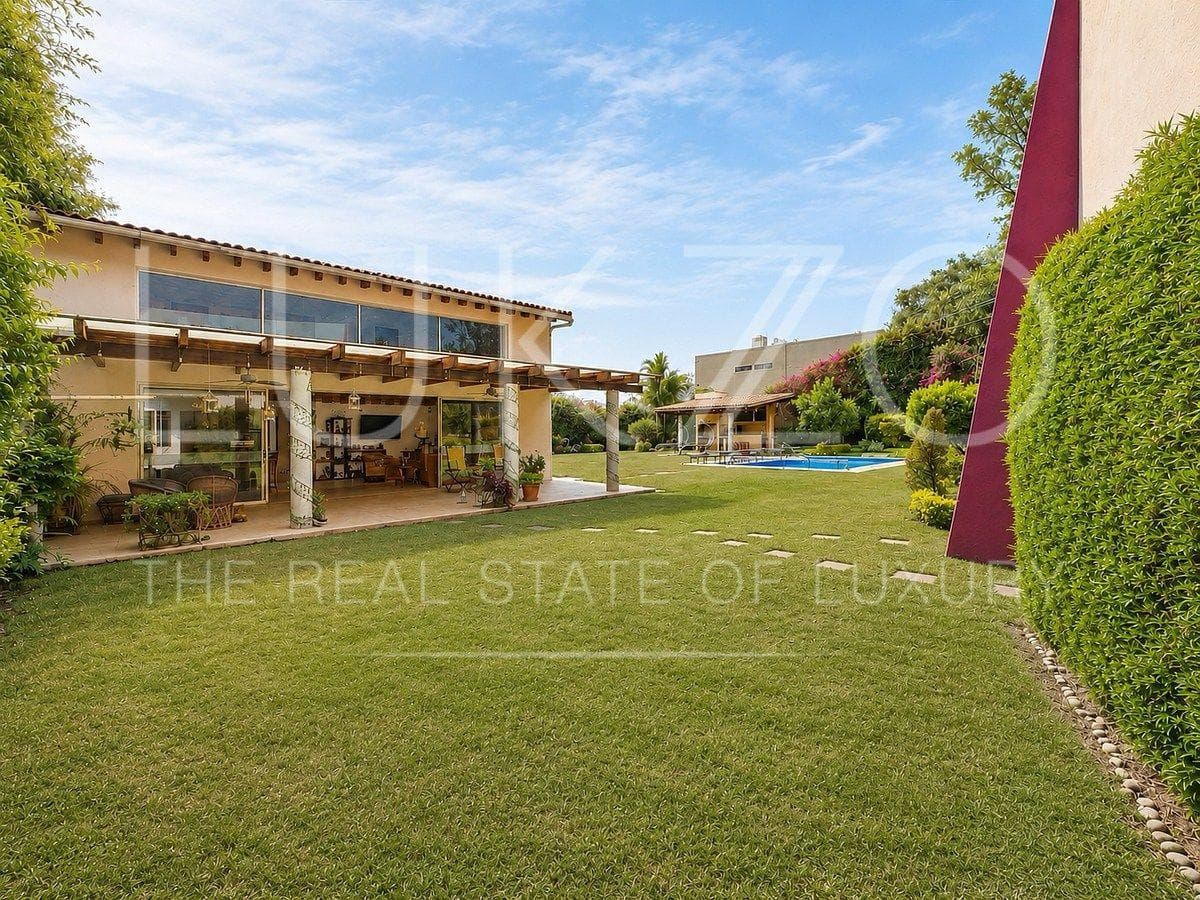 House for Sale in Valle de Atongo