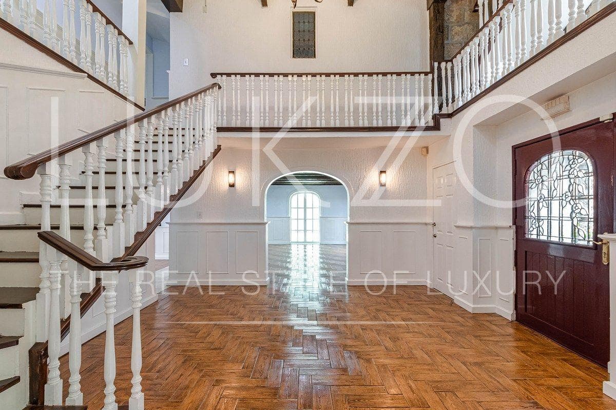 House for Sale in Bosques de las Lomas