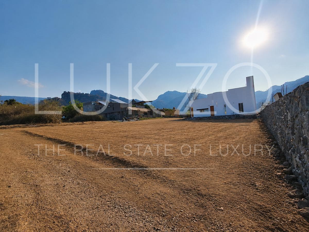 Land for Sale in Amatlán, Tepoztlán