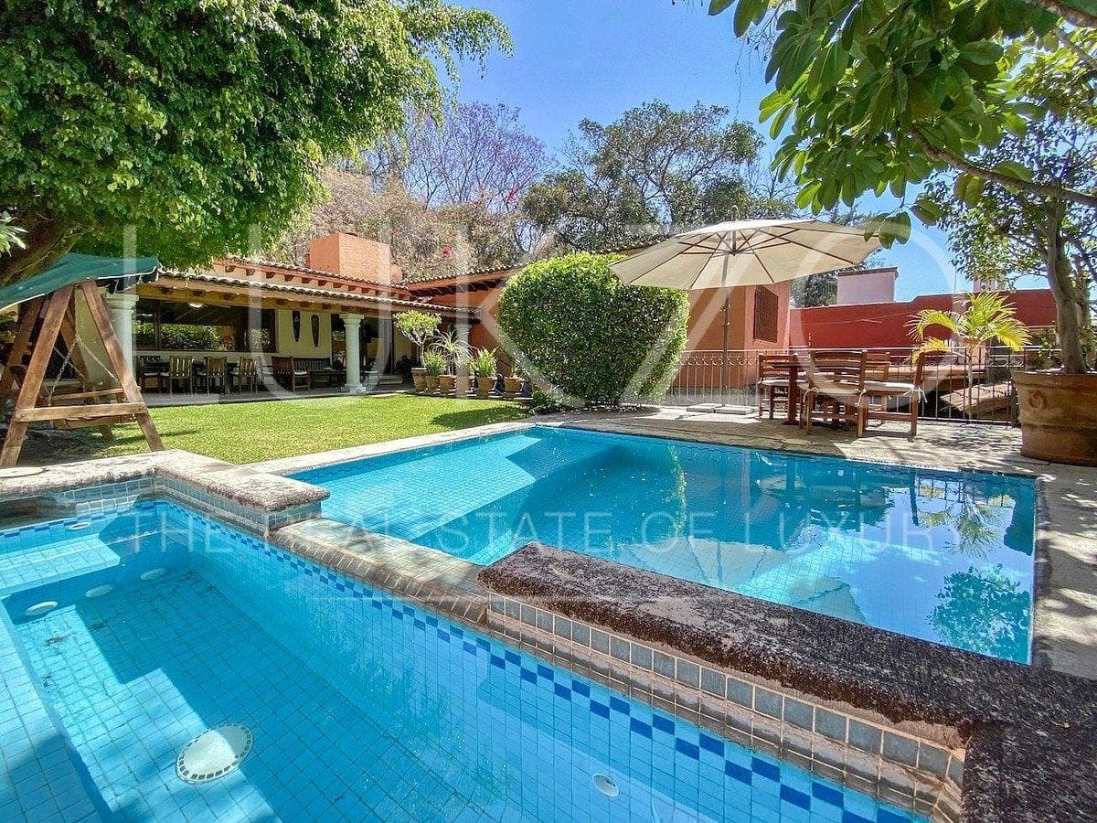 House for Sale in La Cañada, Cuernavaca