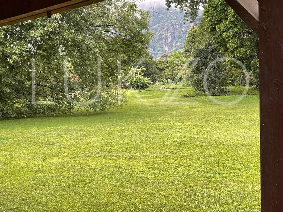 House for Sale in Tepoztlán