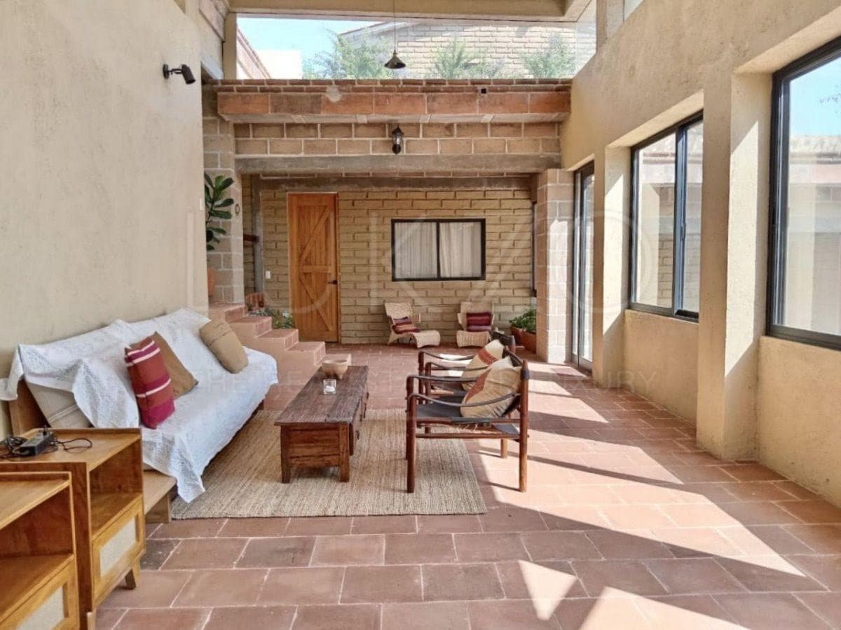 House for Sale in Tepoztlan