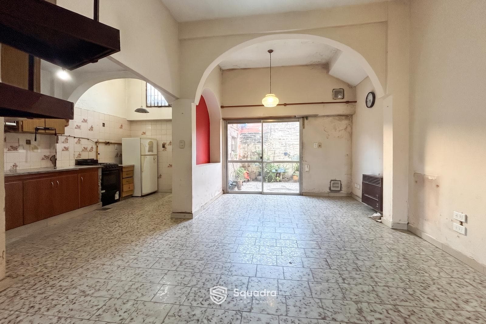 FOR SALE - 1-Bedroom House with Commercial Space - Belgrano Neighborhood, Rosario.