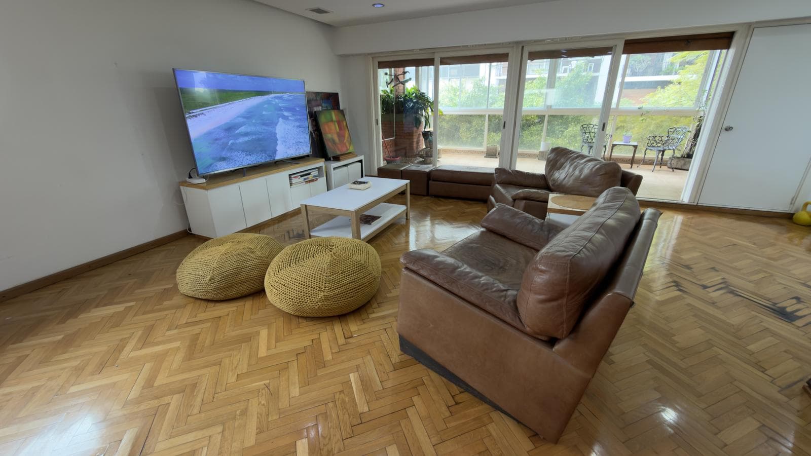 6-Room Apartment for Sale in Recoleta