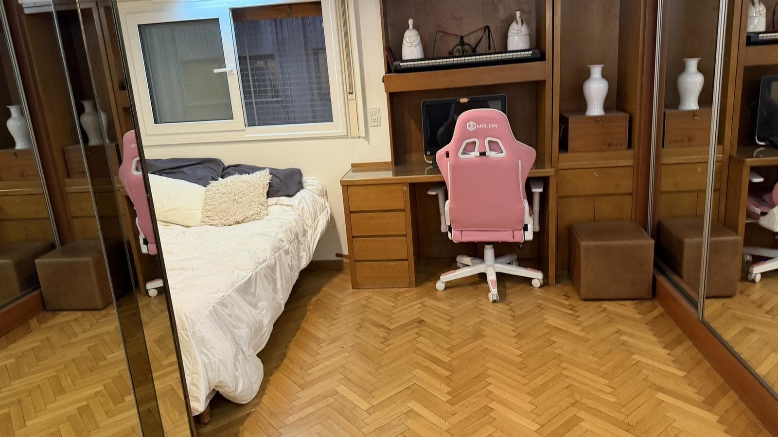 6-Room Apartment for Sale in Recoleta