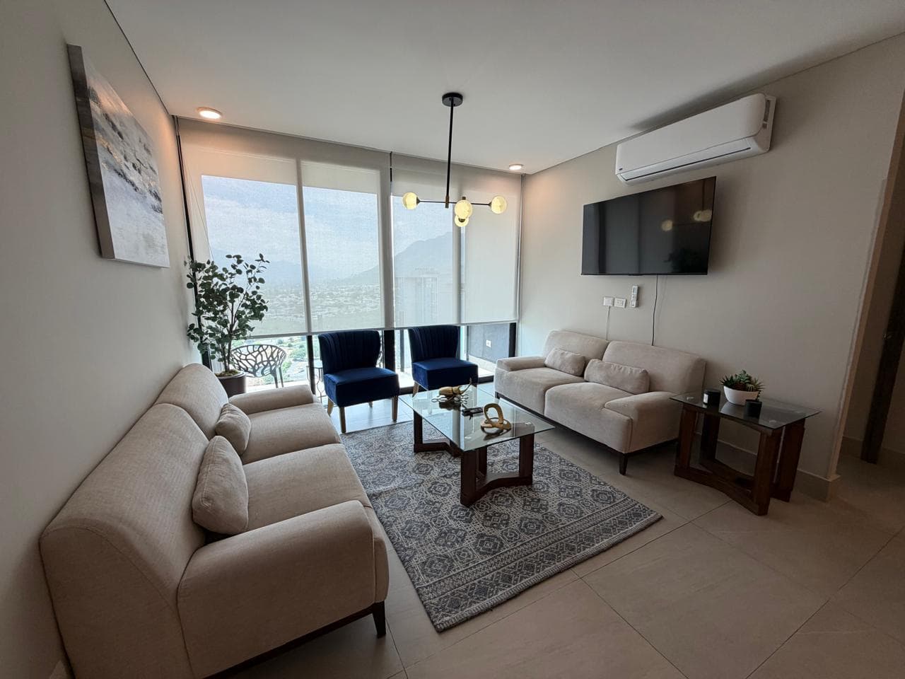 Apartment in Del Paseo Residencial