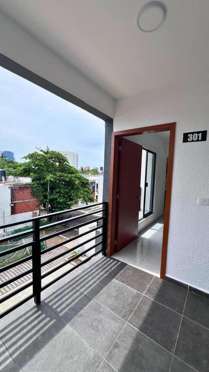 Apartment in the Joyas de Mocambo Subdivision
