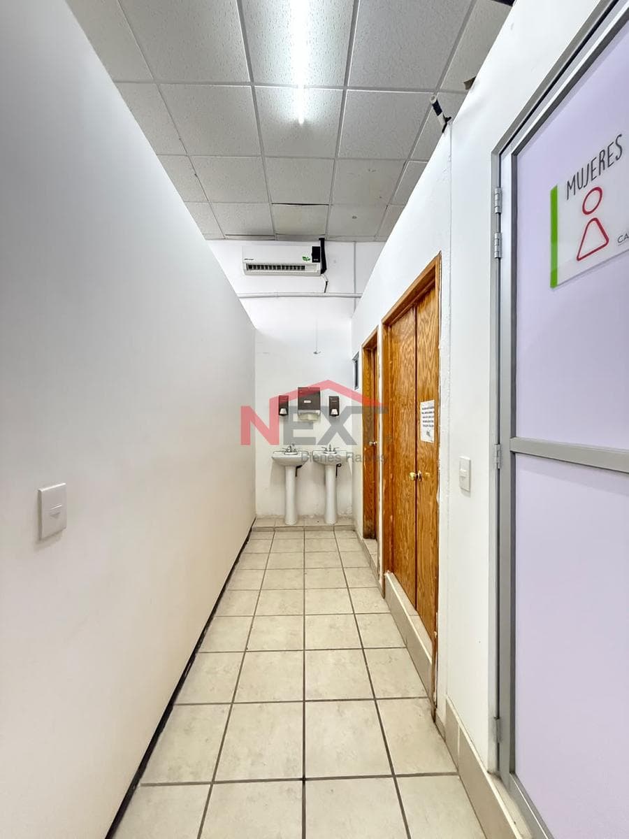 COMMERCIAL SPACE FOR RENT IN COL. CENTRO