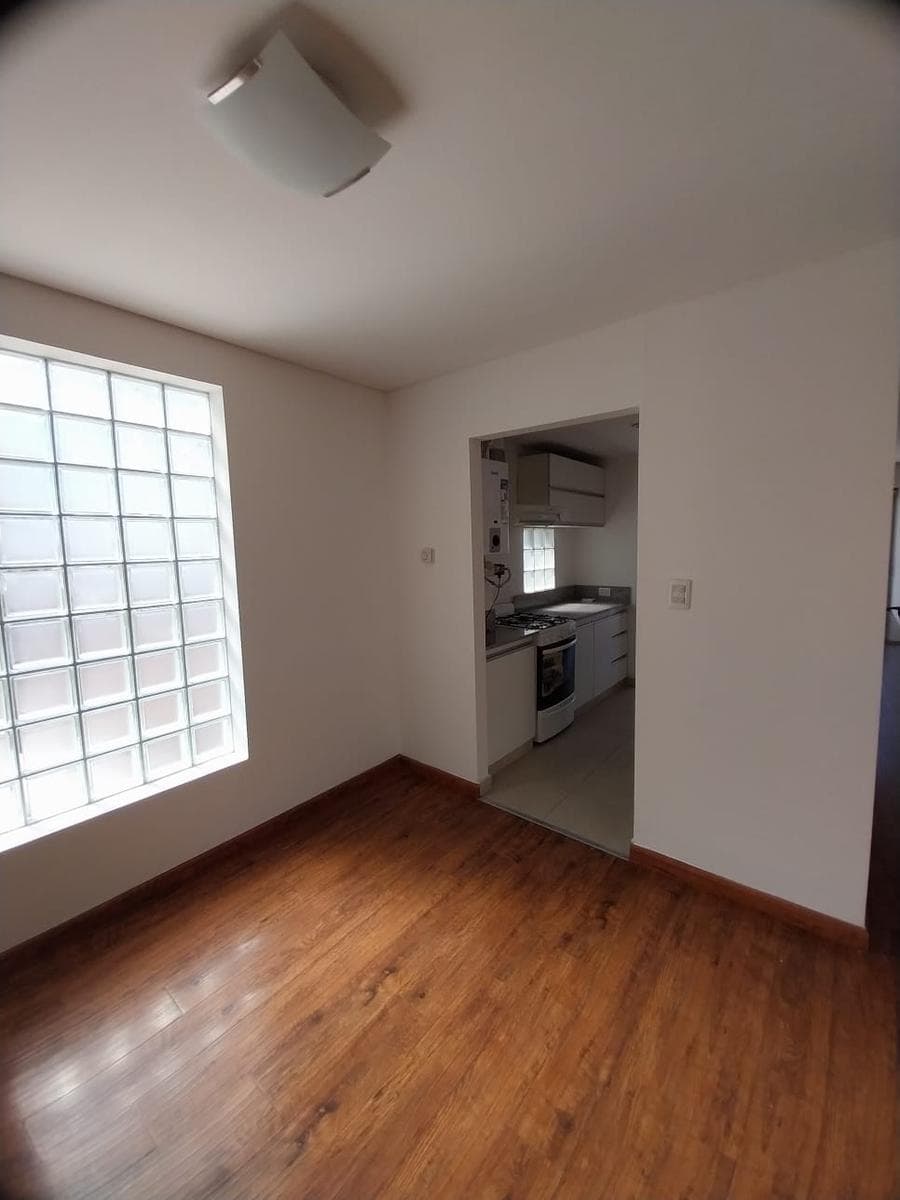 Apartment for Rent in the Bombal Neighborhood