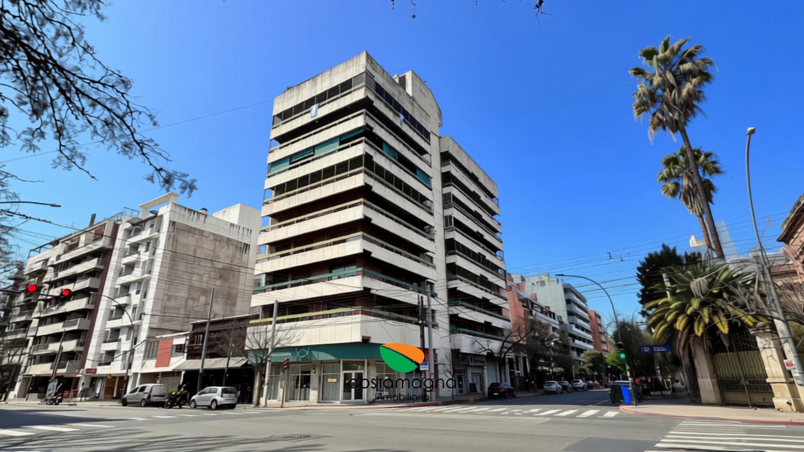 3-Bedroom Apartment with Garage on General Paz