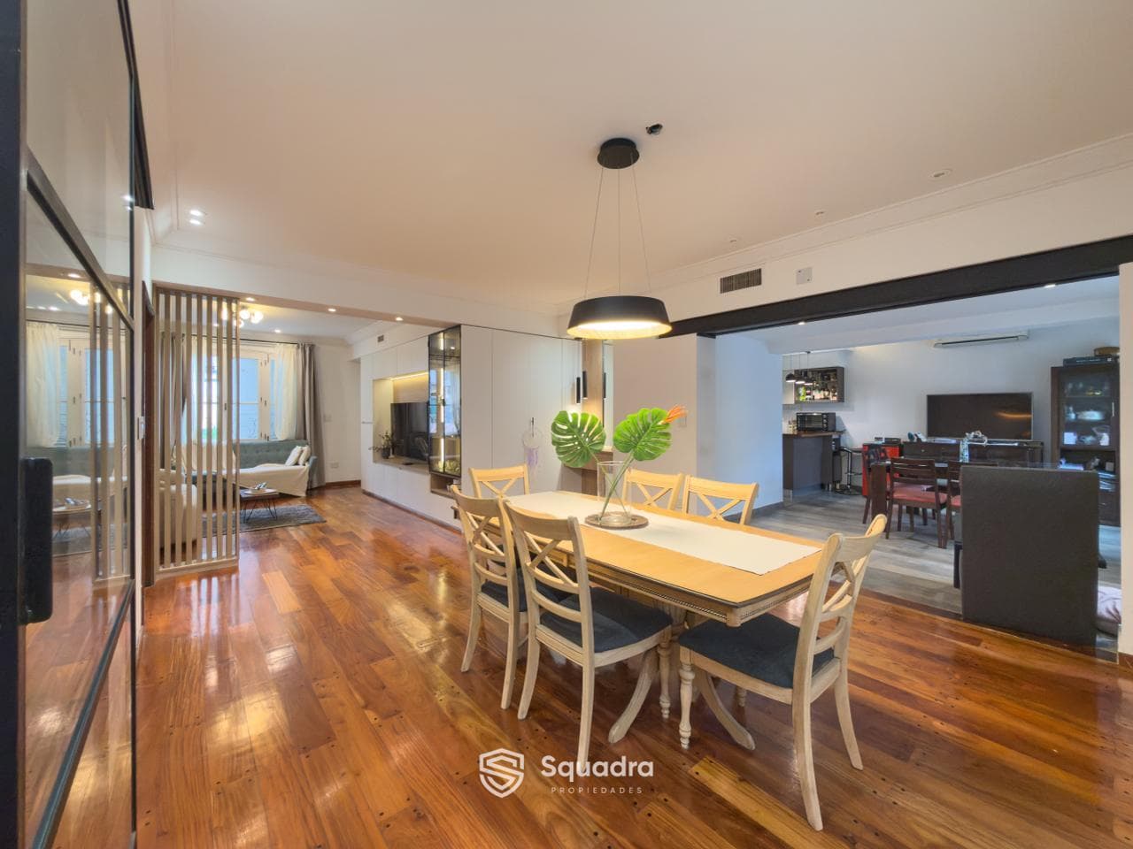 FOR SALE | TRADE - 4-Bedroom House with outdoor kitchen and barbecue area - Echesortu Neighborhood, Rosario.