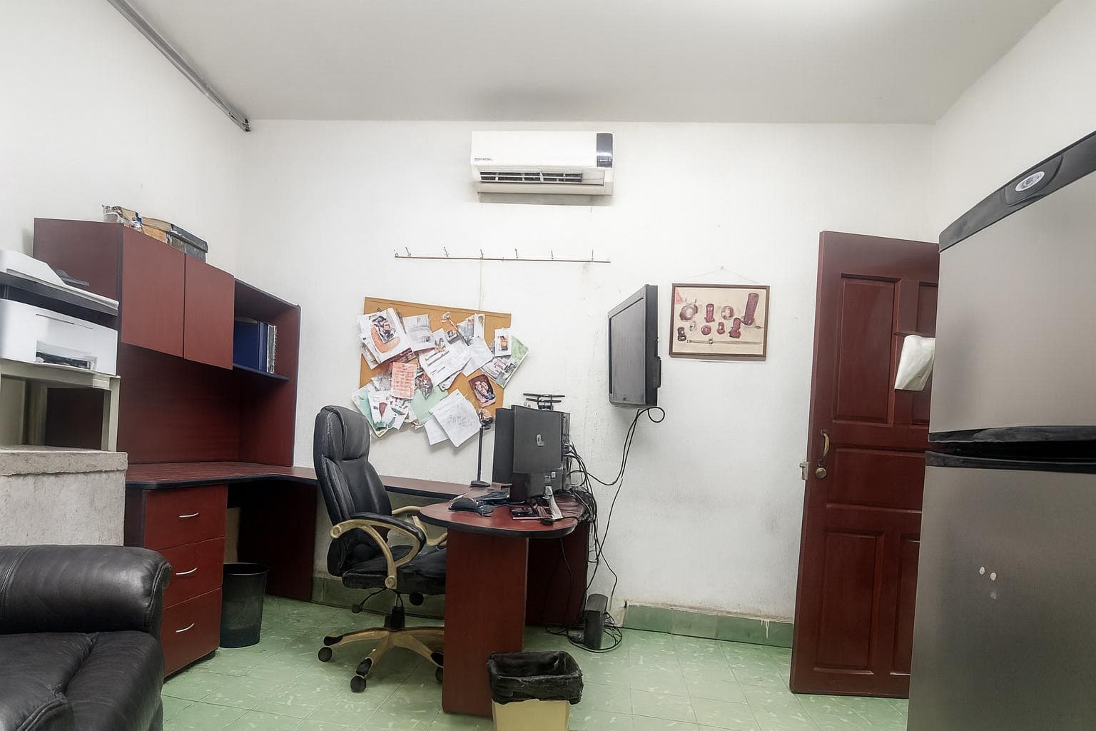 Office/Warehouse for Sale in Col. Terminal
