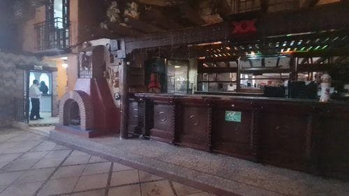 DON CARLOS RESTAURANT