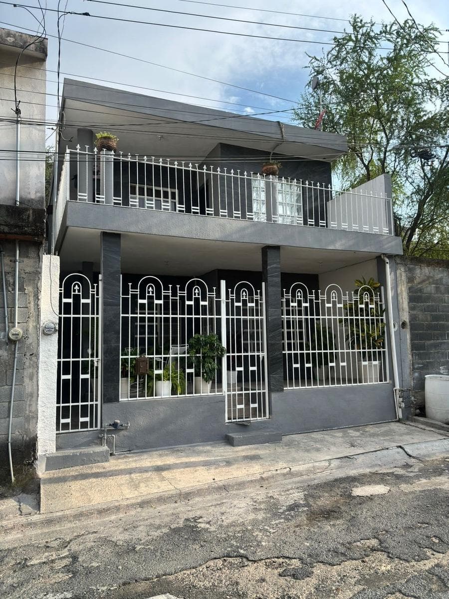 House for Sale in Colonia Mirasol, Guadalupe, Nuevo León