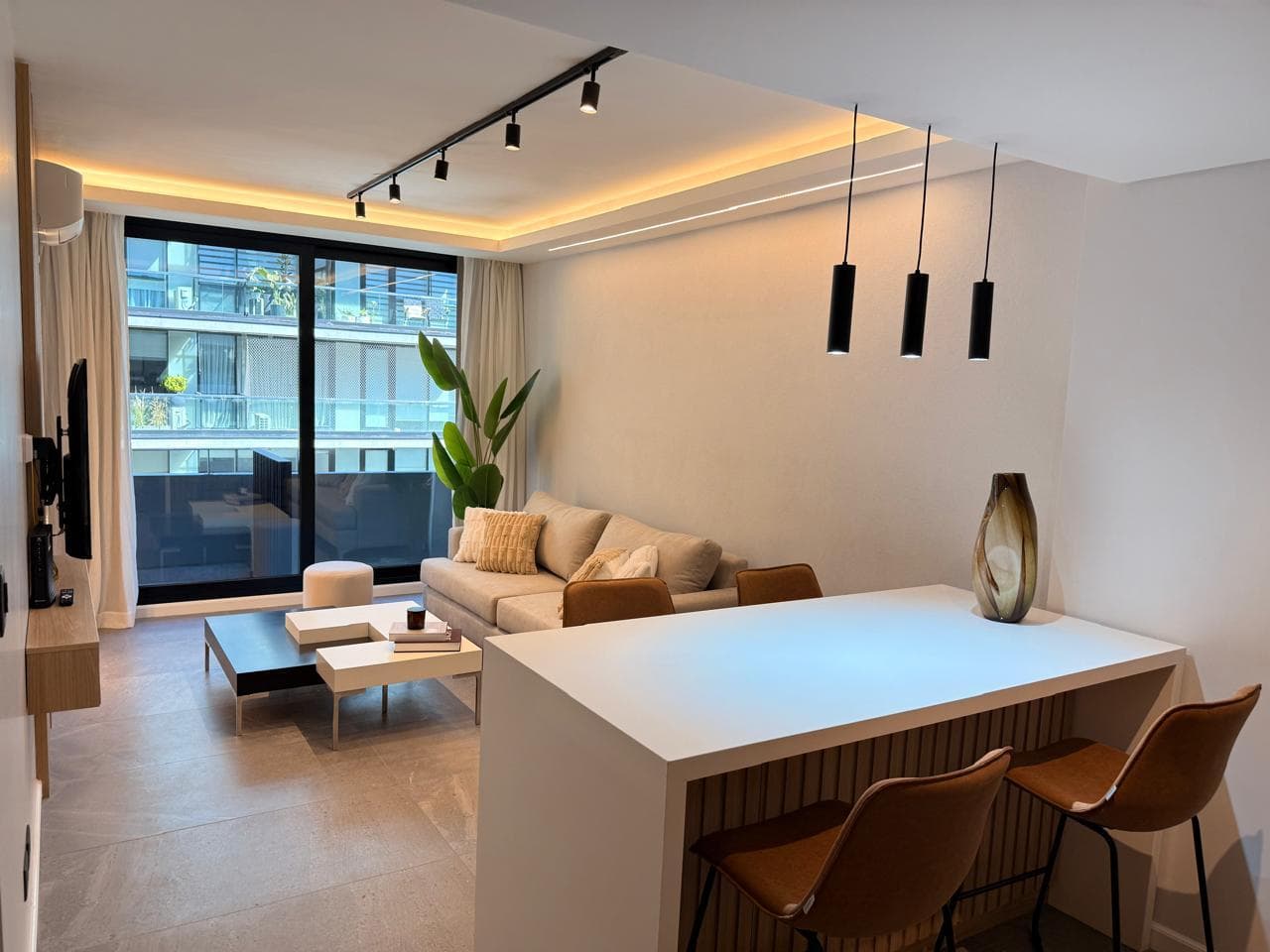 2-Bedroom Apartment for Rent with Parking Space in Lumiere Puerto Madero