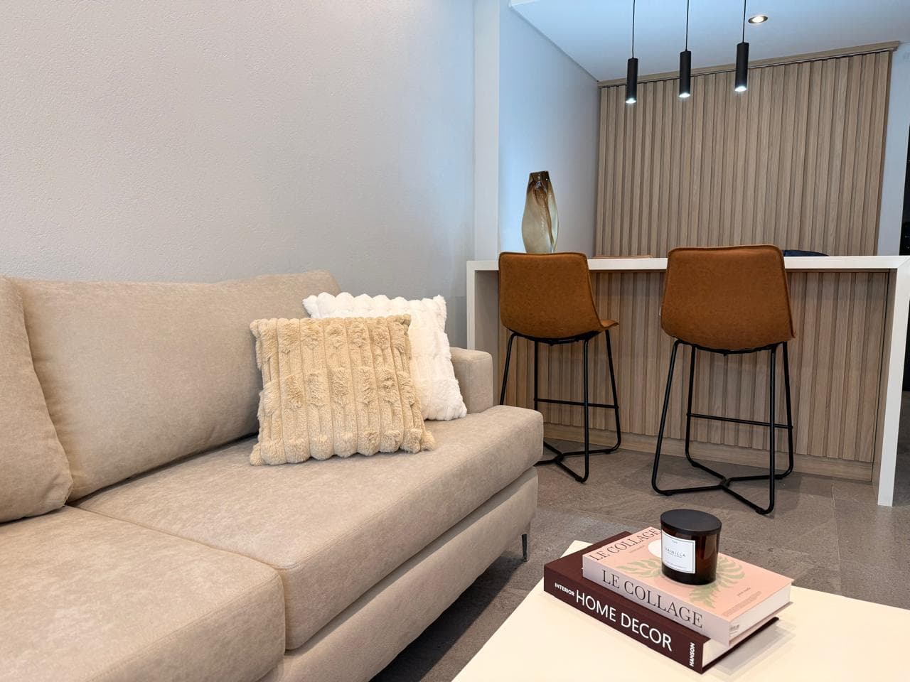 2-Bedroom Apartment for Rent with Parking Space in Lumiere Puerto Madero
