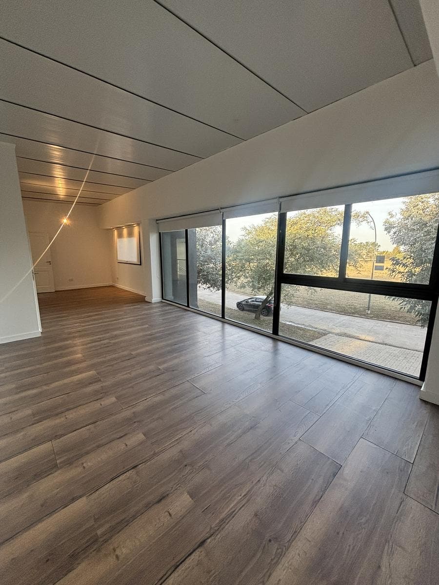 3-BEDROOM HOUSE FOR RENT - JIREH DORF NEIGHBORHOOD