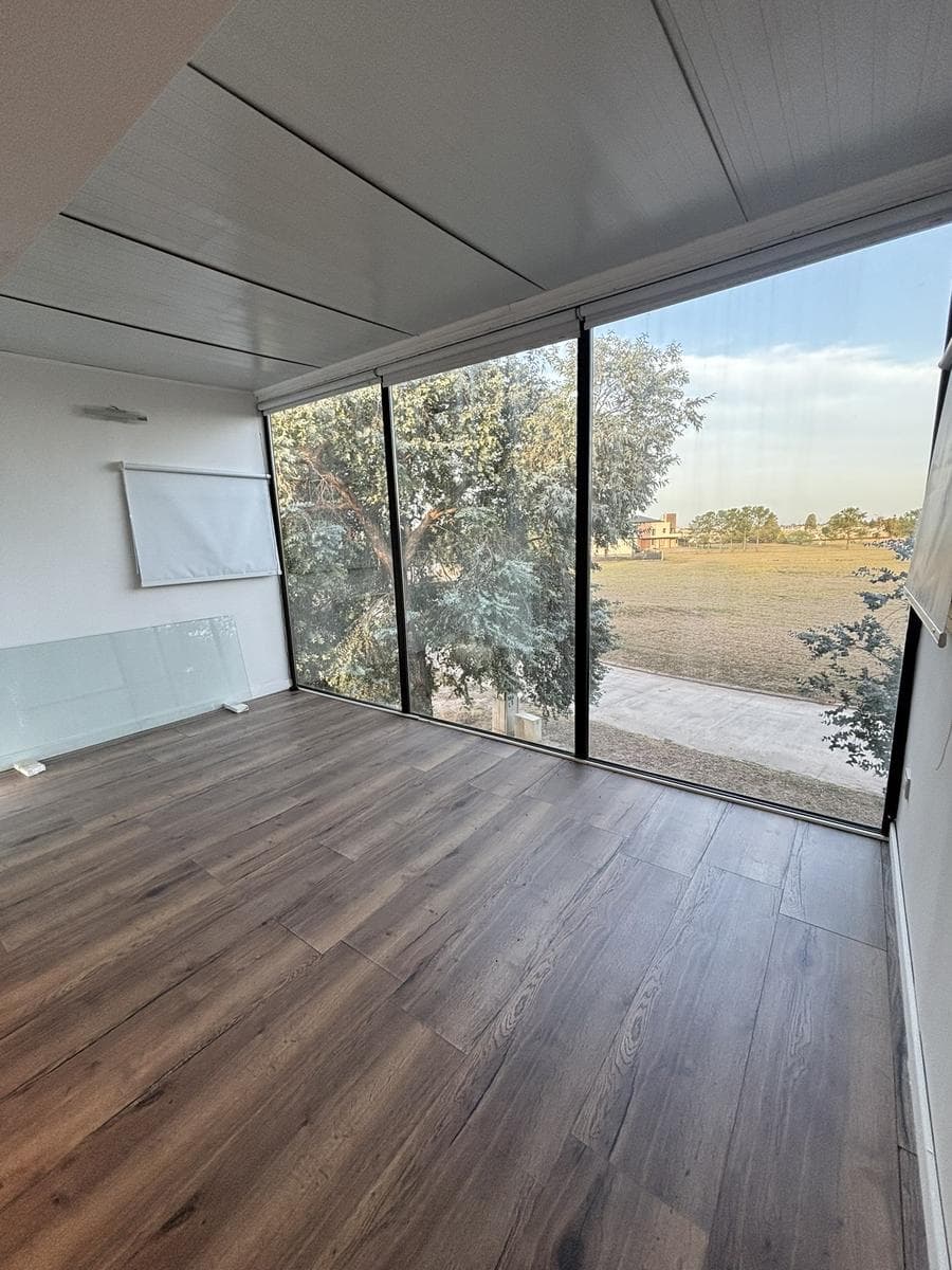 3-BEDROOM HOUSE FOR RENT - JIREH DORF NEIGHBORHOOD