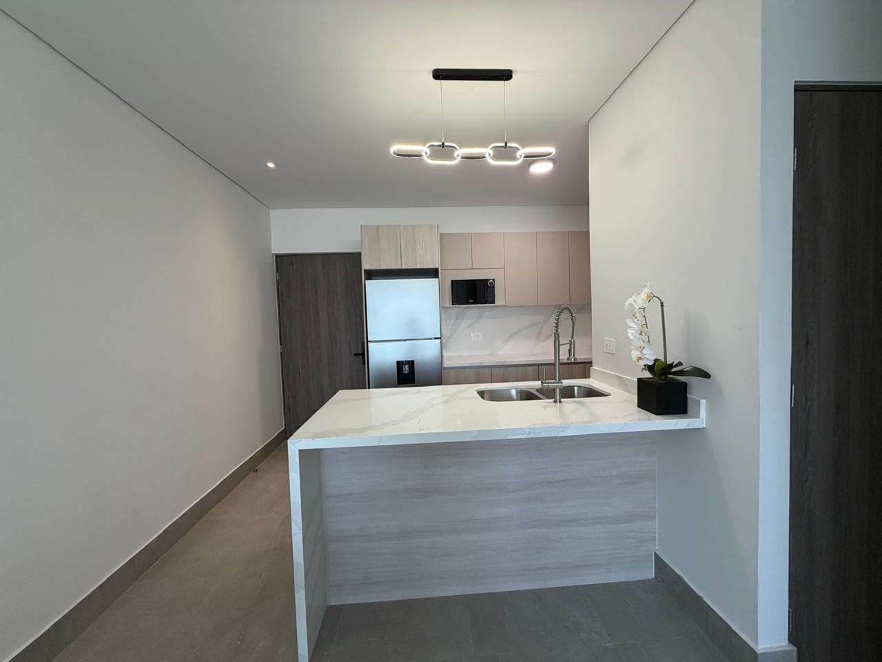 Apartment in Del Paseo Residencial