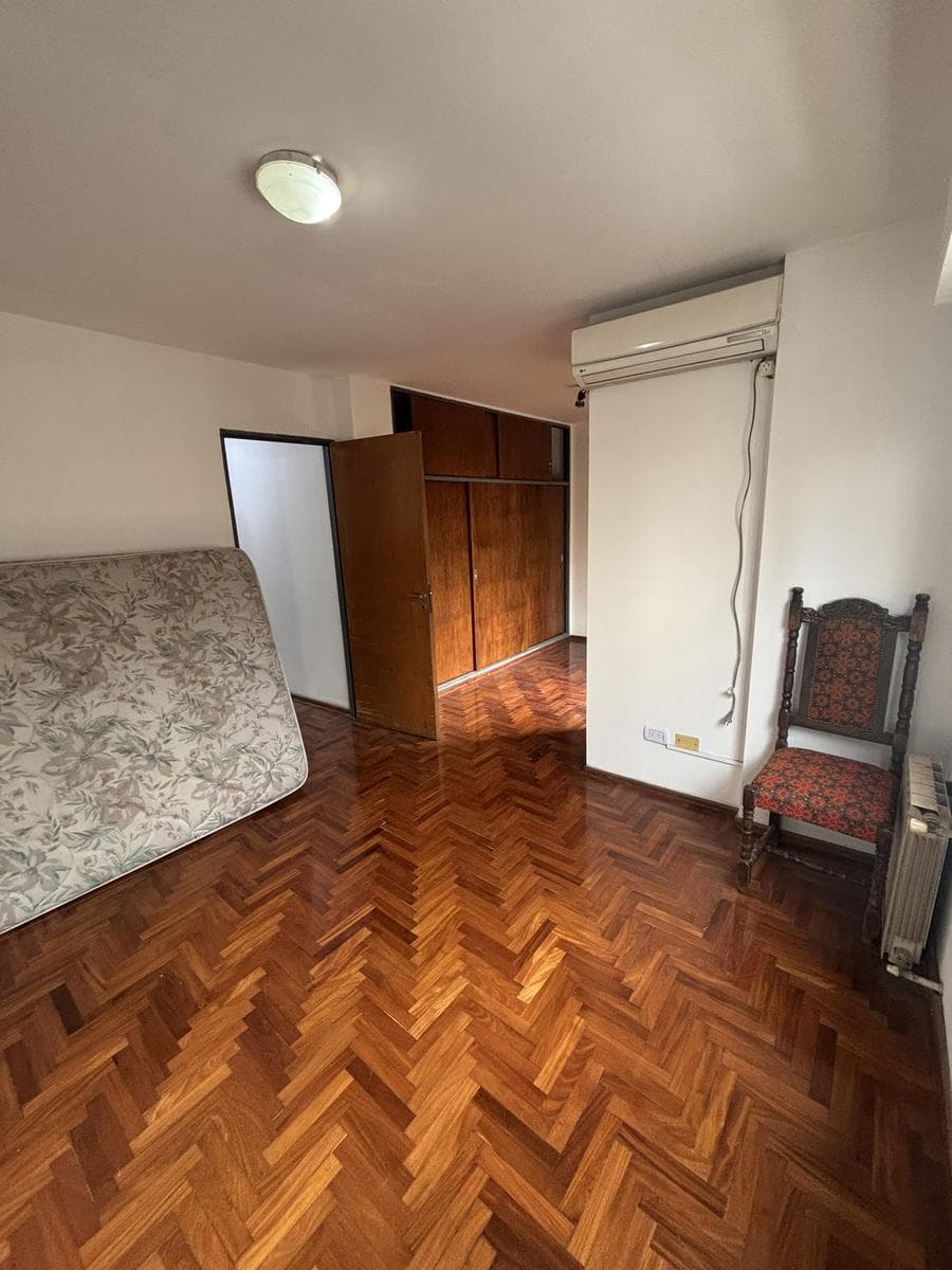 APARTMENT FOR SALE - ENTIRE UNIT - 4 BEDROOMS - ALTA CORDOBA - INCLUDES DOUBLE GARAGE