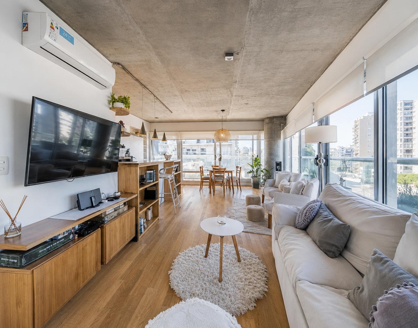 FOR SALE: Exclusive 3-bedroom home with garage and a view of the river in La Palmera, Olivos