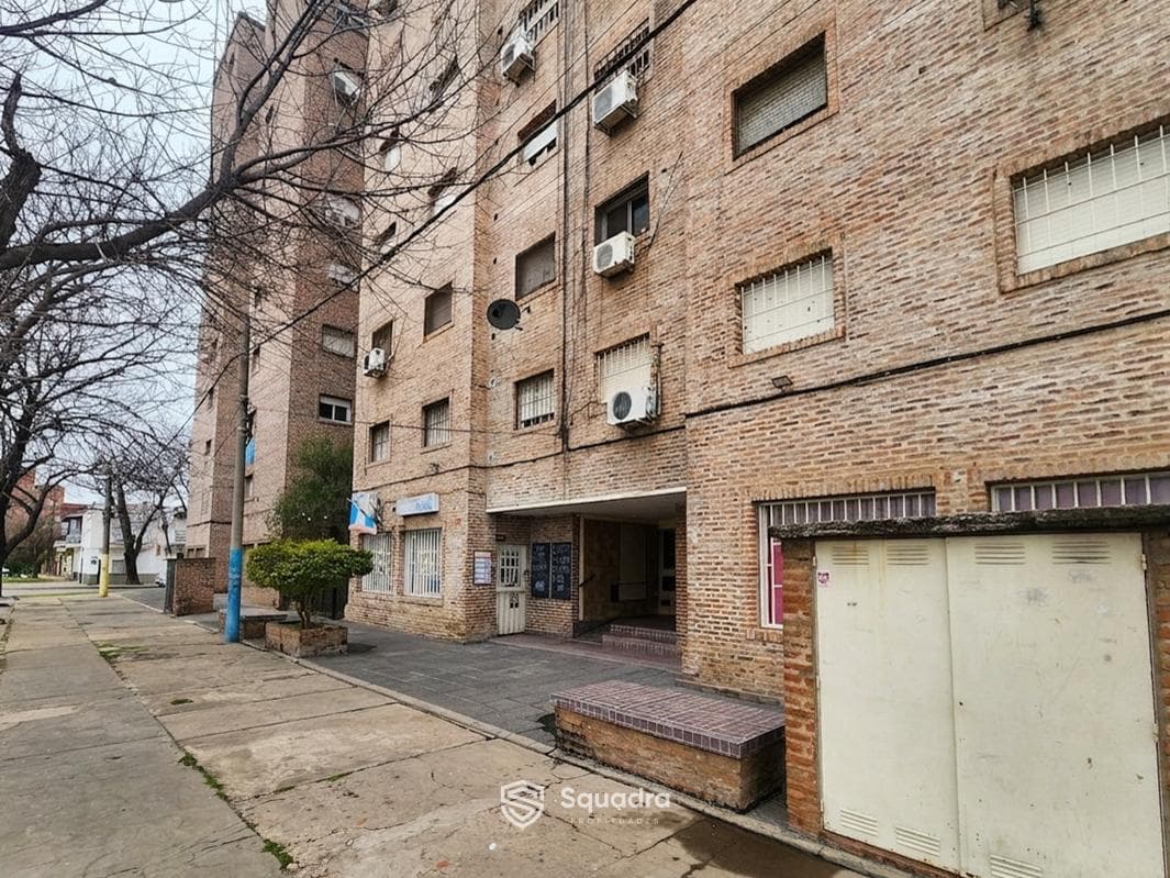 FOR SALE | TRADE-IN - 2-bedroom apartment - Parque Casado neighborhood, Rosario. QUALIFIES FOR A MORTGAGE.