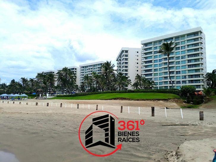 Venta Mayan Island Acapulco Playa Hermoso departamento de 2 recamaras