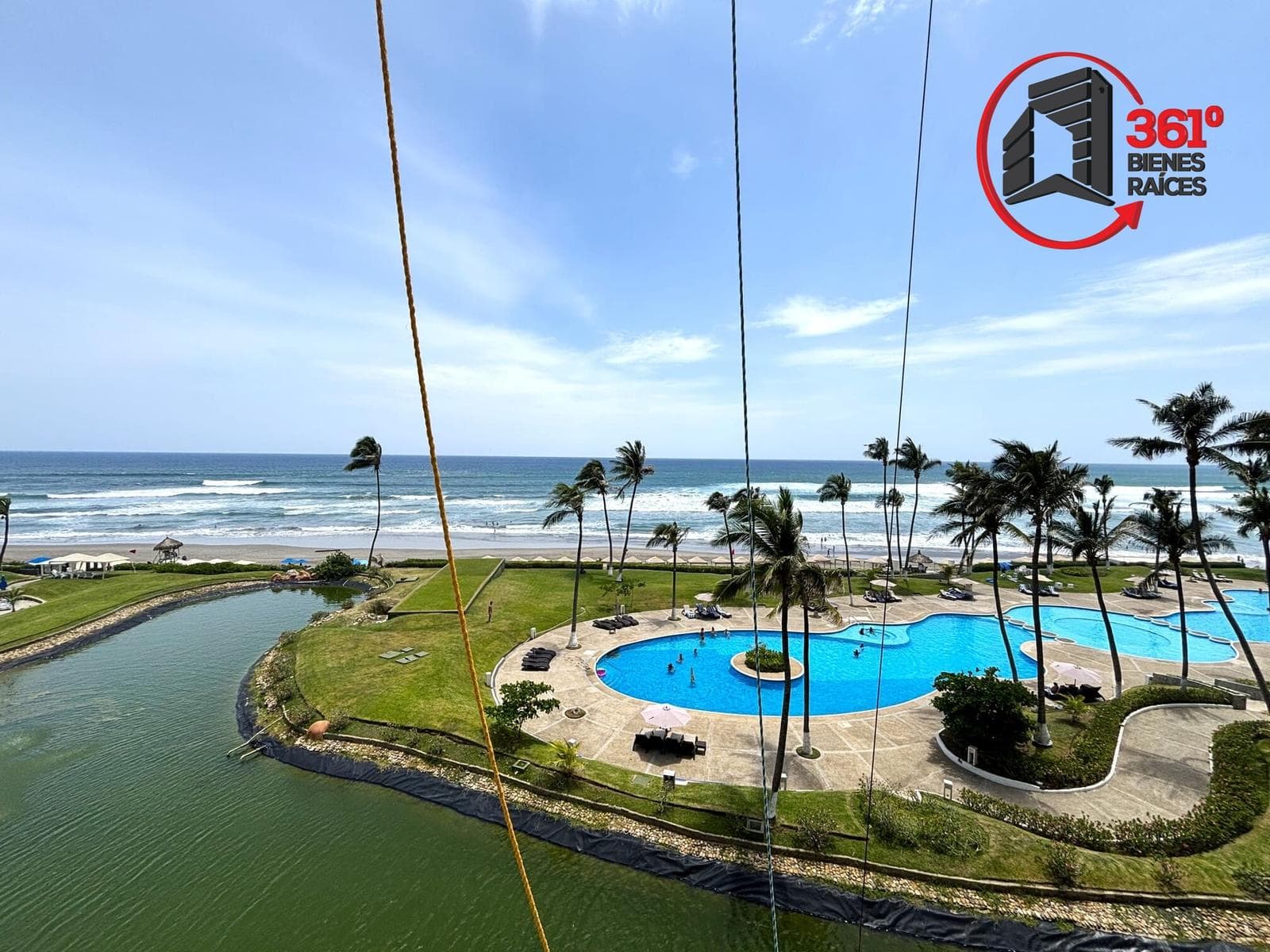 Venta Mayan Island Acapulco Playa Hermoso departamento de 2 recamaras