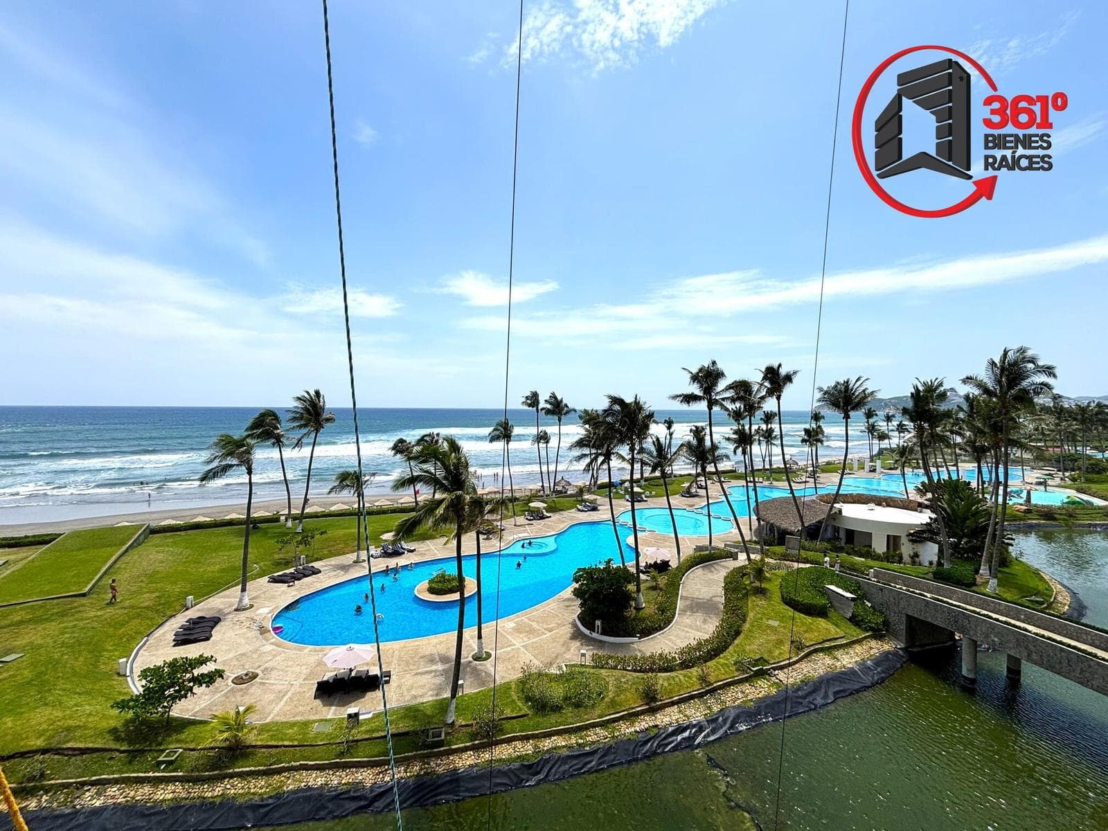 Venta Mayan Island Acapulco Playa Hermoso departamento de 2 recamaras