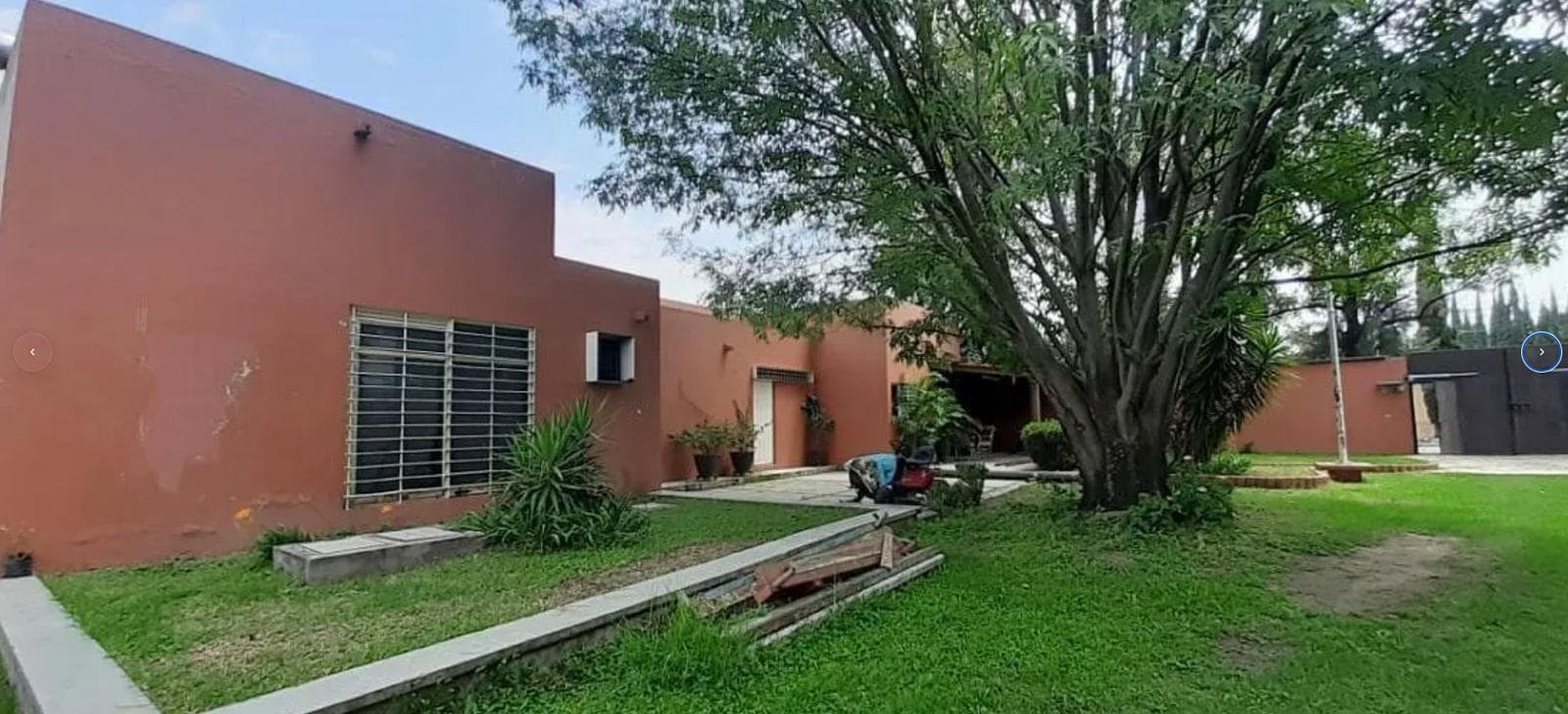 Land in Santa Cruz de las Flores