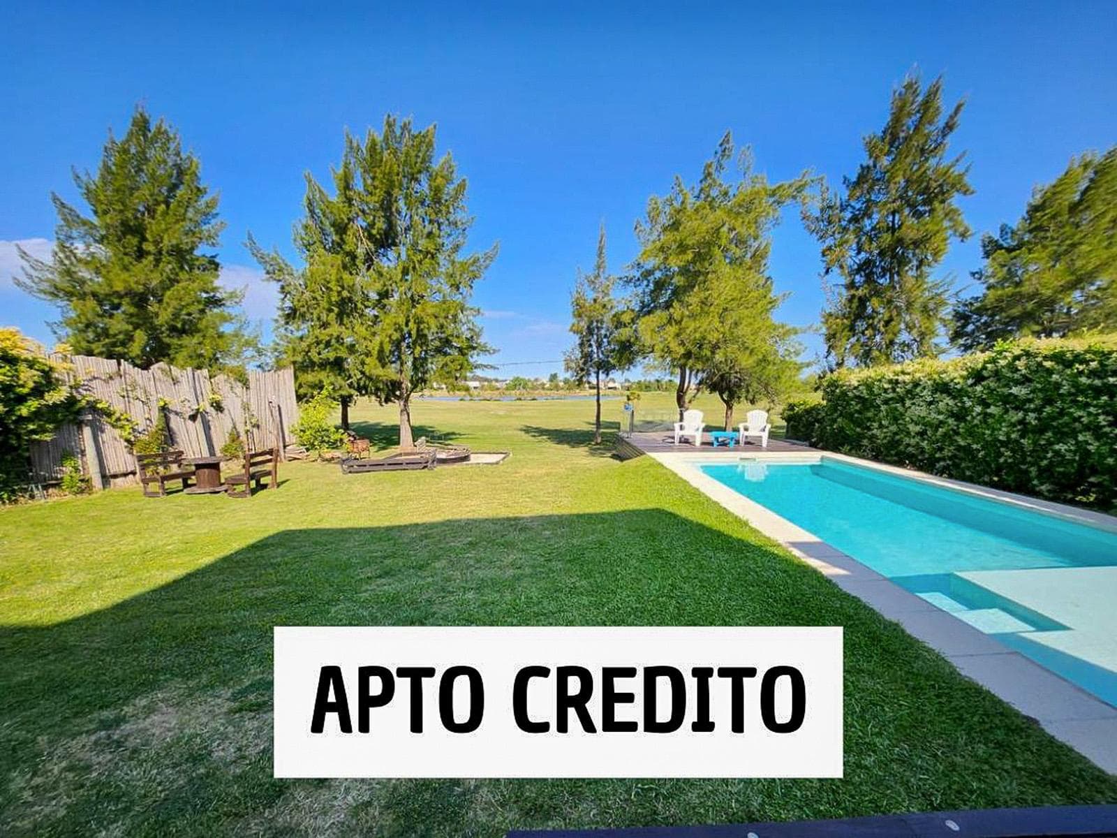 5-Bedroom House for Sale, 1,000 m², Near the Golf Course, Financing Available, San Isidro Labrador Neighborhood, Villanueva