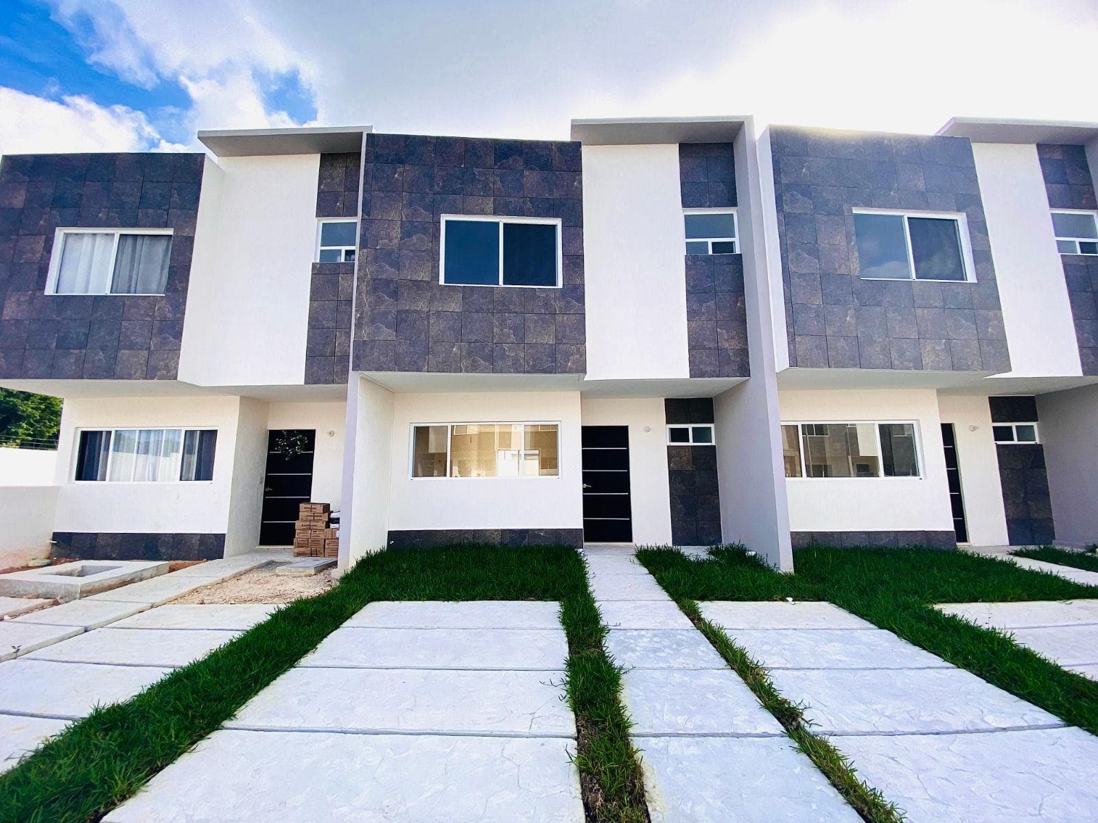 House. JARDINES DEL SUR 6