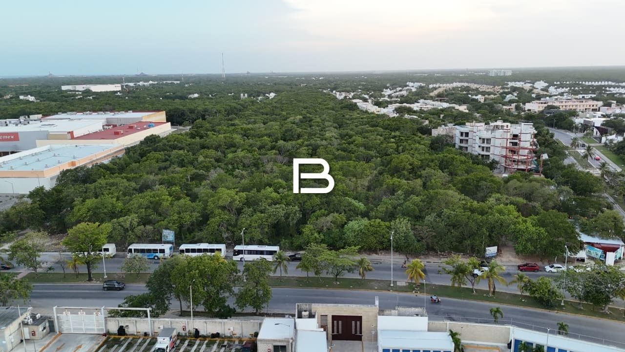Land in Playa del Carmen