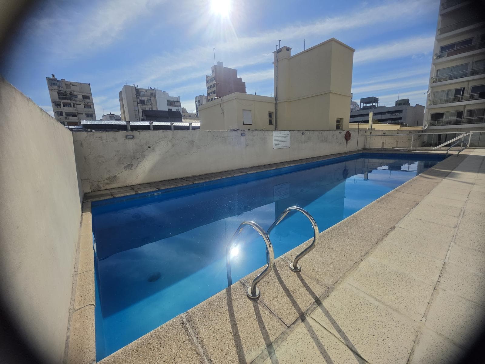 2-room apartment for sale, ideal for professionals, with balcony, garage, and amenities in Caballito; mortgage financing available