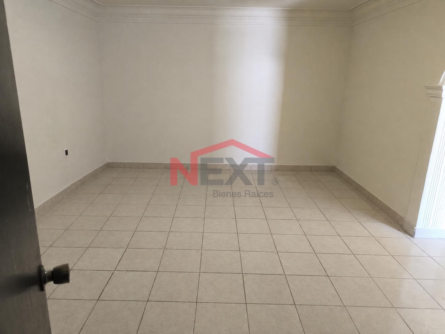 HOUSE FOR SALE – COLONIA CONSTITUCIÓN
