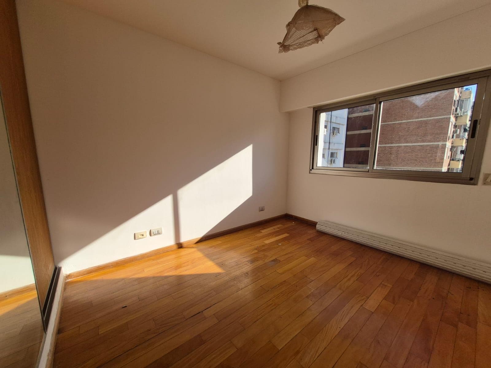 Apartment in Downtown